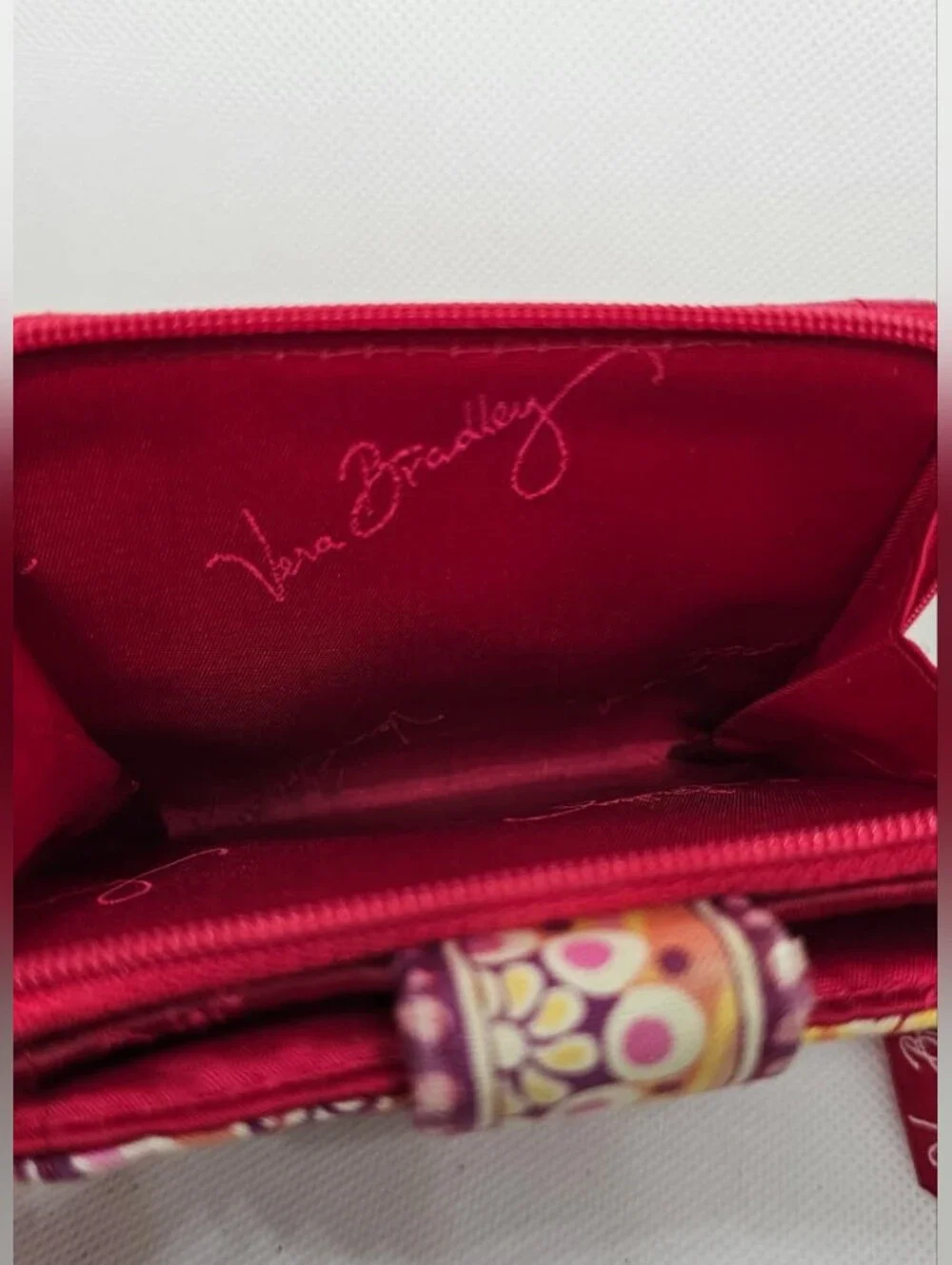 VERA BRADLEY ZIP AROUND WALLET IN RASPBERRY FIZZ - Picture 3 of 3